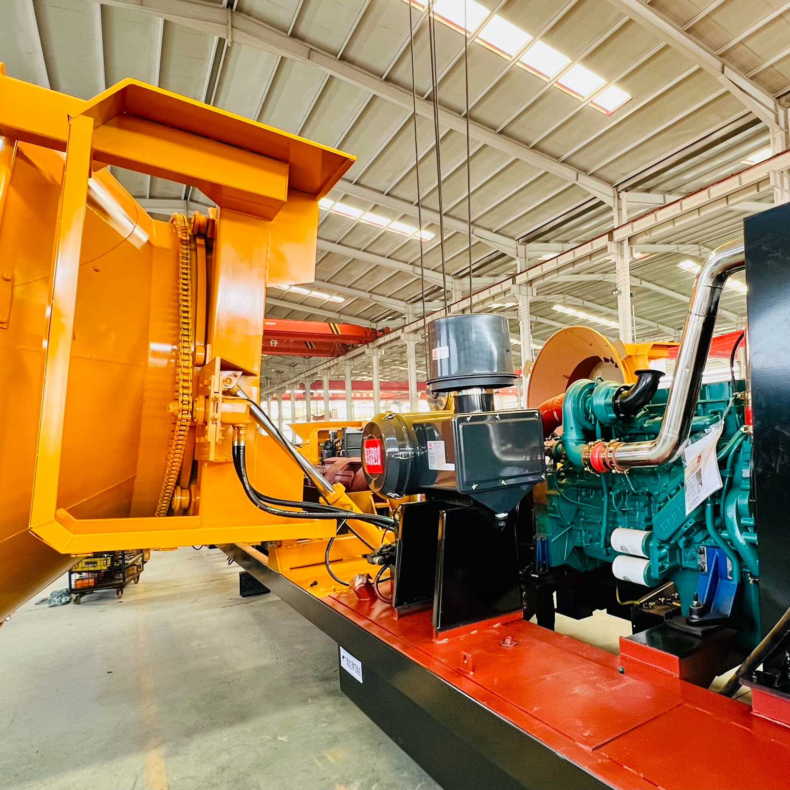 Trailer type Tub Grinder Assembly at WDMachinary Factory 2
